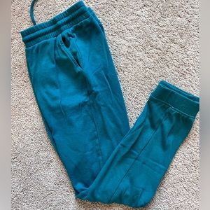 5th & RYDER teal color boys joggers size XL